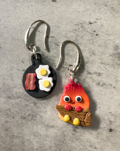 🥓🍳🔥- Mismatch Dangle (Gold/Silverware)