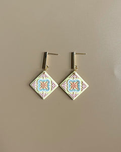 Peranakan tiles (remake) - #8 Dangle
