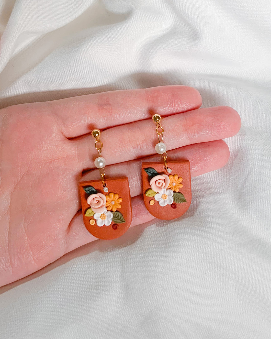 Festive Bloom - #2 Mandarin Orange Dangle (Restocked)